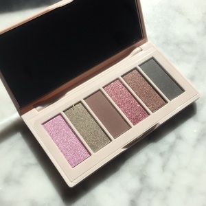 Vineyard Soirée Eyeshadow Palette - Coloured Raine